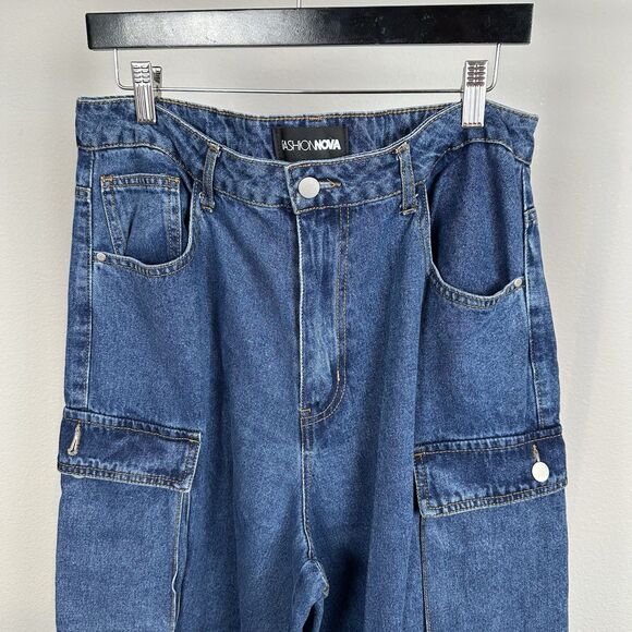 Fashion Nova Blue Jeans Size 13 High Rise Cargo Baggy Loose Y2K 90s Aesthetic - Picture 2 of 14